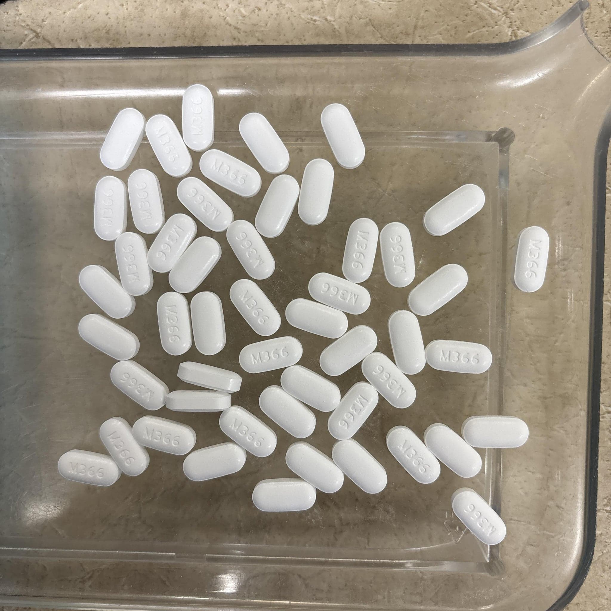 Benchmark sample: Pharmaceutical (Pills) without annotations